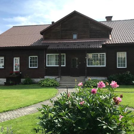 Mily Apartament Ustrzyki Dolne Exteriör bild