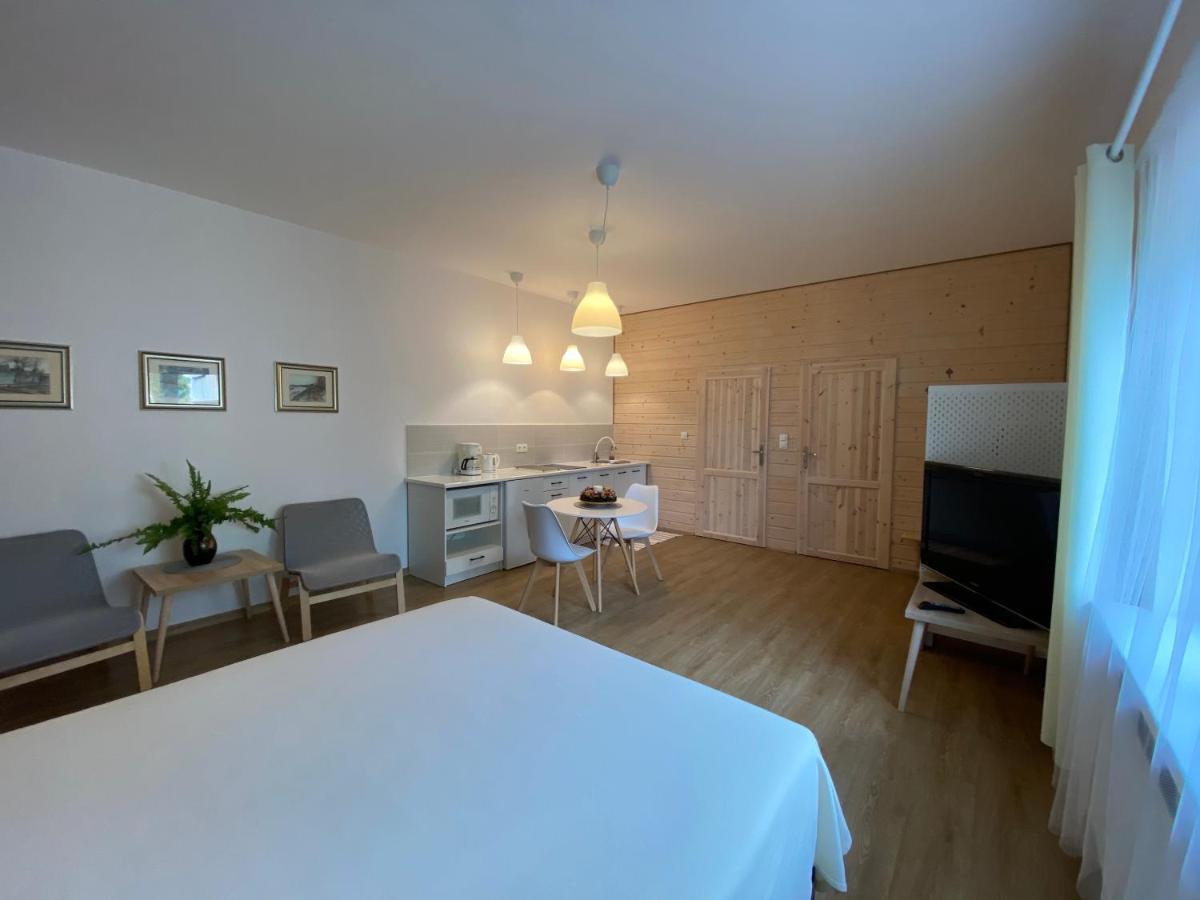 Mily Apartament Ustrzyki Dolne Exteriör bild